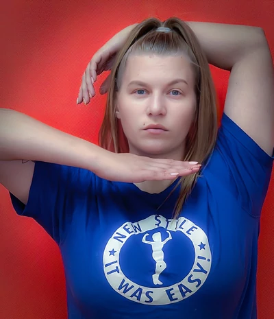 Полина